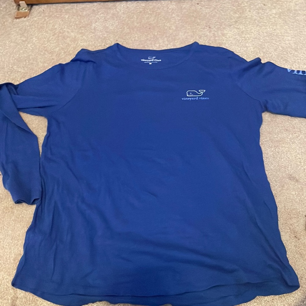 Blue vineyard vines Medium long sleeve
